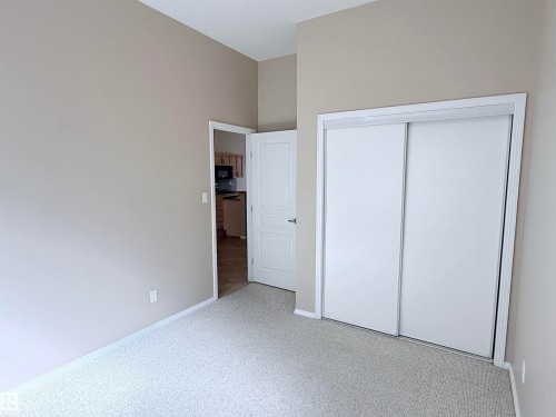 513 10147 112 Street, Edmonton, AB - Indoor Photo Showing Other Room