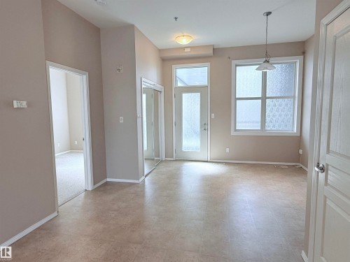 513 10147 112 Street, Edmonton, AB - Indoor Photo Showing Other Room