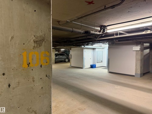 Close to the elevators - 513 10147 112 Street, Edmonton, AB - Indoor Photo Showing Garage