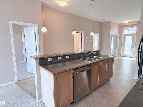 513 10147 112 Street, Edmonton, AB - Indoor Photo Showing Kitchen With Double Sink