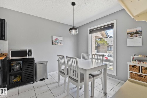 8 1020 41 Street, Edmonton, AB - Indoor Photo Showing Dining Room