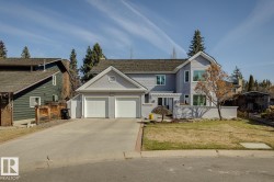 701 ROMANIUK Road  Edmonton, AB T6R 1A4