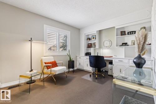 701 Romaniuk Road, Edmonton, AB - Indoor Photo Showing Office