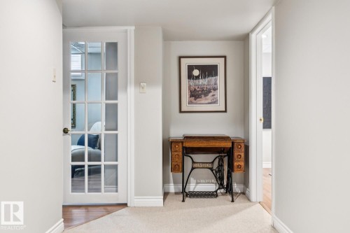701 Romaniuk Road, Edmonton, AB - Indoor Photo Showing Other Room