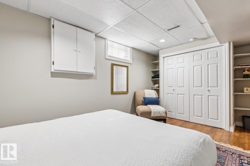 701 Romaniuk Road, Edmonton, AB - Indoor Photo Showing Bedroom