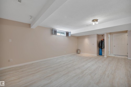 7414 183A Street, Edmonton, AB - Indoor
