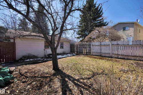 7414 183A Street, Edmonton, AB - Outdoor