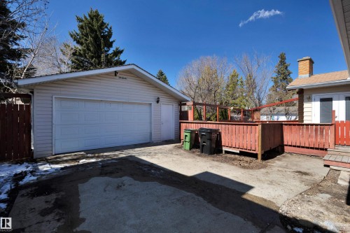 7414 183A Street, Edmonton, AB - Outdoor