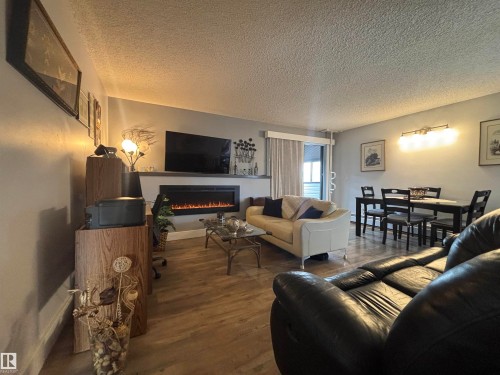 320 24 JUBILEE Drive  Fort Saskatchewan, AB T8L 2M1