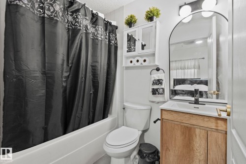 113 14259 50 Street, Edmonton, AB - Indoor Photo Showing Bathroom