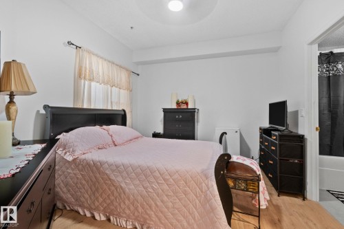 113 14259 50 Street, Edmonton, AB - Indoor Photo Showing Bedroom