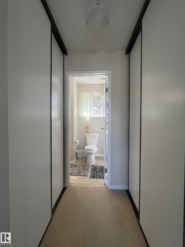 18160 96 Avenue, Edmonton, AB - Indoor Photo Showing Bathroom