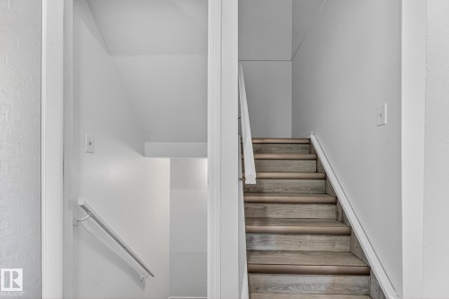 18625 66 Avenue, Edmonton, AB - Indoor Photo Showing Other Room