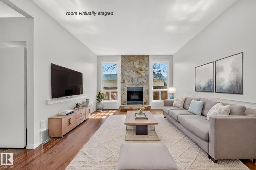 18625 66 Avenue, Edmonton, AB - Indoor Photo Showing Living Room With Fireplace