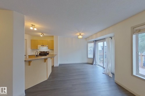 57 155 Crocus Crescent, Sherwood Park, AB - Indoor Photo Showing Kitchen