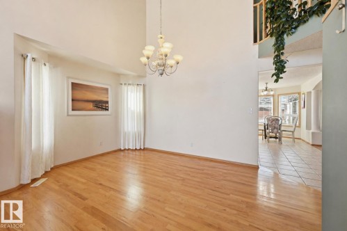 10331 156 Avenue, Edmonton, AB - Indoor Photo Showing Other Room