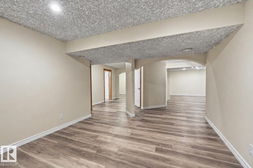 10331 156 Avenue, Edmonton, AB - Indoor Photo Showing Other Room
