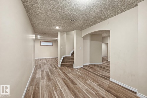 10331 156 Avenue, Edmonton, AB - Indoor