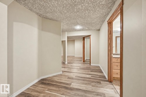 10331 156 Avenue, Edmonton, AB - Indoor Photo Showing Other Room