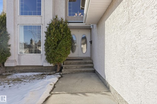 10331 156 Avenue, Edmonton, AB - Outdoor