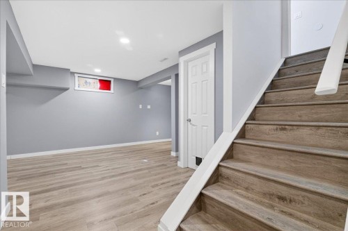9915 173 Avenue, Edmonton, AB 