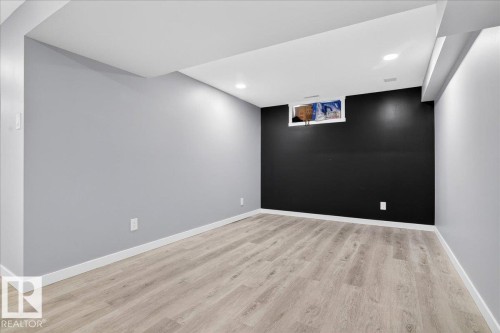 9915 173 Avenue, Edmonton, AB 