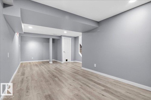 9915 173 Avenue, Edmonton, AB 