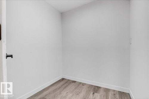 9915 173 Avenue, Edmonton, AB 