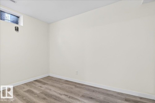 9915 173 Avenue, Edmonton, AB 