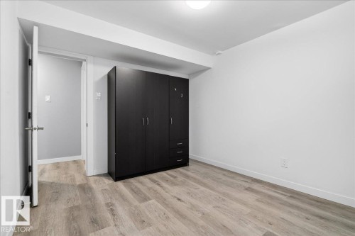 9915 173 Avenue, Edmonton, AB 
