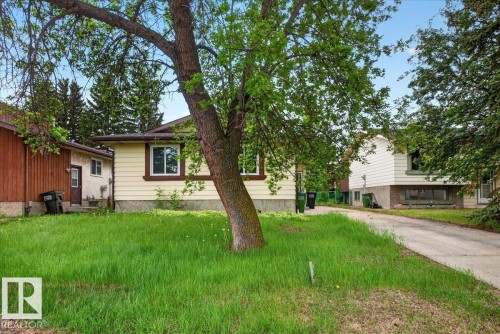 9915 173 Avenue, Edmonton, AB 