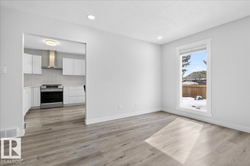 9915 173 Avenue, Edmonton, AB 