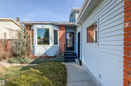 18216 98A Avenue, Edmonton, AB - Outdoor