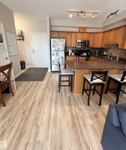 309 8931 156 Street, Edmonton, AB - Indoor Photo Showing Kitchen