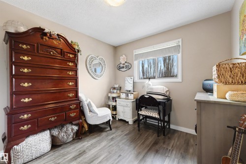 5432 203 Street, Edmonton, AB - Indoor
