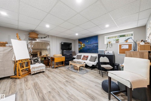 5432 203 Street, Edmonton, AB - Indoor
