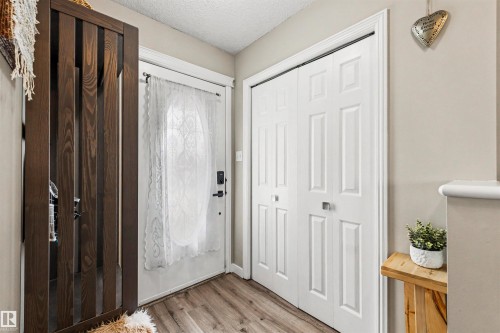 5432 203 Street, Edmonton, AB - Indoor Photo Showing Other Room