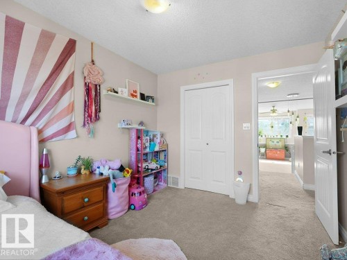 1476 Mcmillian Way, Edmonton, AB - Indoor Photo Showing Bedroom