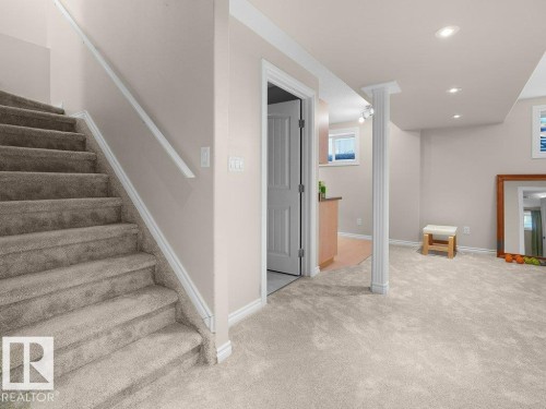 1476 Mcmillian Way, Edmonton, AB - Indoor Photo Showing Other Room