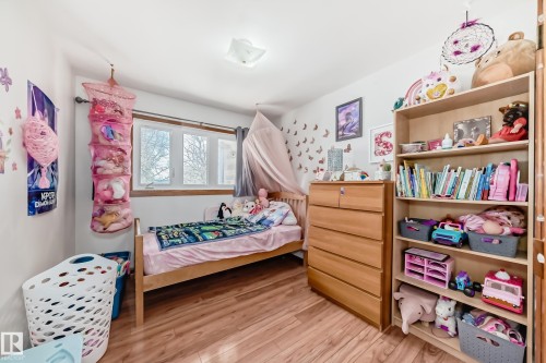 12106 48 Street, Edmonton, AB - Indoor Photo Showing Bedroom