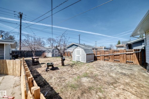 12106 48 Street, Edmonton, AB - Outdoor