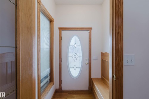 8608 160A Avenue, Edmonton, AB - Indoor Photo Showing Other Room
