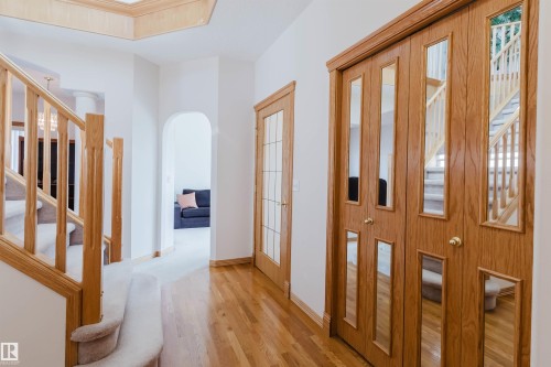 8608 160A Avenue, Edmonton, AB - Indoor Photo Showing Other Room