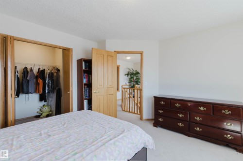 8608 160A Avenue, Edmonton, AB - Indoor Photo Showing Bedroom