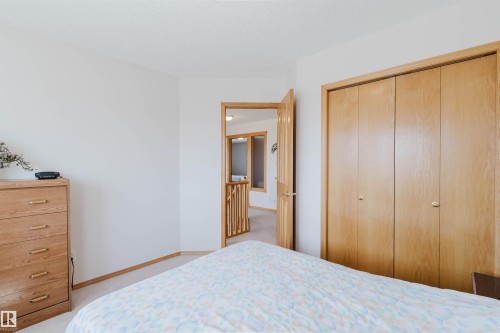 8608 160A Avenue, Edmonton, AB - Indoor Photo Showing Bedroom