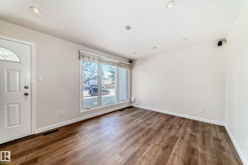 3139 109 Street, Edmonton, AB - Indoor Photo Showing Other Room