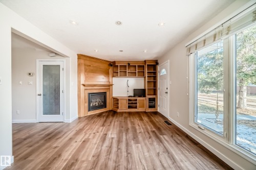 3139 109 Street, Edmonton, AB - Indoor With Fireplace