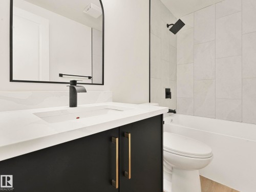 10 13833 30 Street, Edmonton, AB - Indoor Photo Showing Bathroom