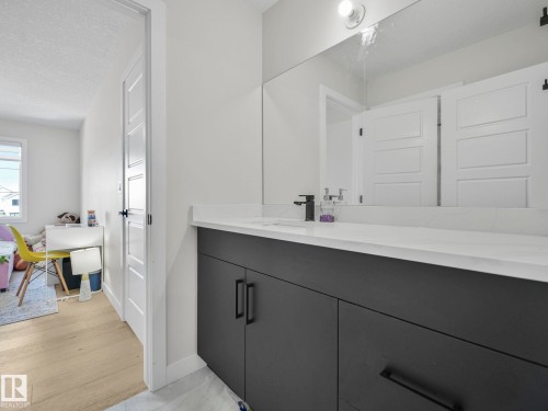 18204 90 Street, Edmonton, AB - Indoor Photo Showing Other Room