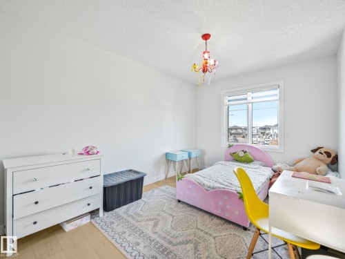 18204 90 Street, Edmonton, AB - Indoor Photo Showing Bedroom
